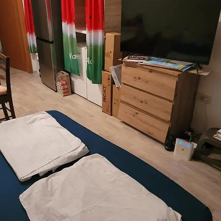 Watermelon Mini Apartman